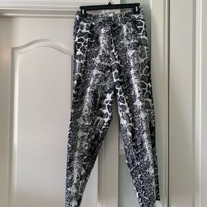 Peter Nygard size 18 pants